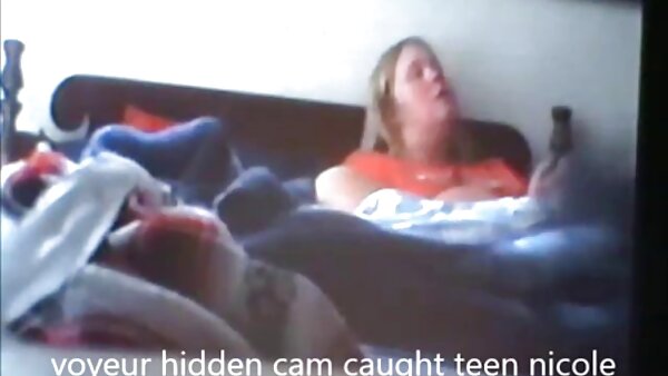 لیلیث سبزه کوچک بعد از سرو کردن بیدمشکش به تصاویر سکس کردی مقعدی روی می آورد