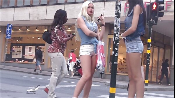 سبزه سکسی موافقت می کند که جعبه ابزار بزرگ را در سکسی کوردی خوش فضای باز بمکد